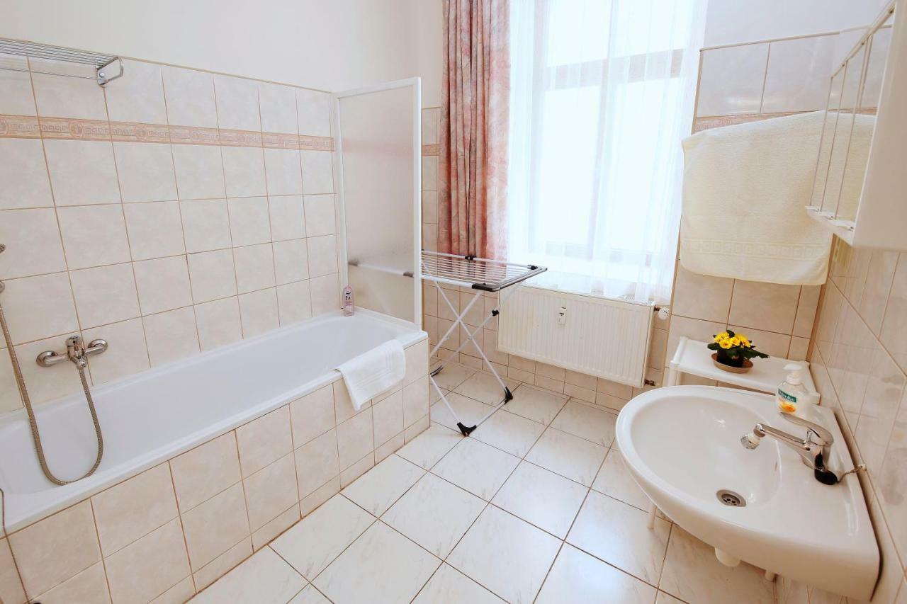 Apartman Moravska Карловы Вары Экстерьер фото